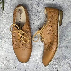 Aphorism | Tan Perforated Tie Dress Shoes Size 7
